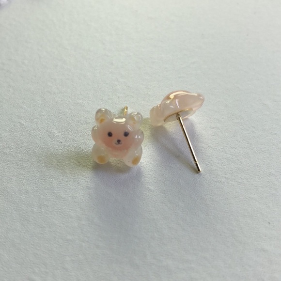 Bear Stud Earrings - Picture 6 of 7